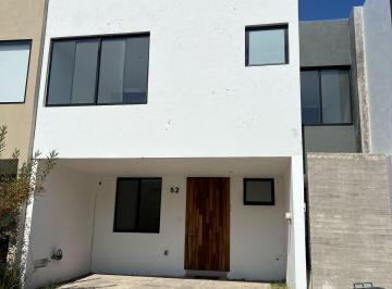 Casa de 3 habitaciones, Zapopan · Solares Coto Sonne Casa en Renta Zapopan
