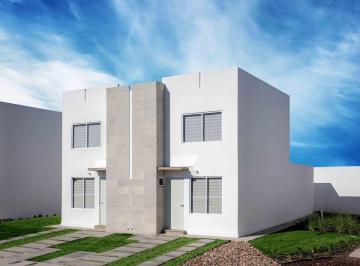 Casa de 2 habitaciones, El Marqués · Casa en Venta en Paseos del Marqués, El Marqués