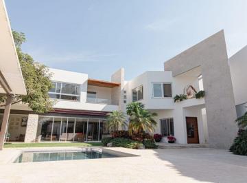 Casa de 4 habitaciones, Cuernavaca · Casa en Fraccionamiento Las Quintas, Cuernavaca Morelos