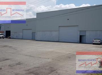 Local comercial · 2838m² · 8 Estacionamientos · Local - Rancho o Rancheria La Rinconada