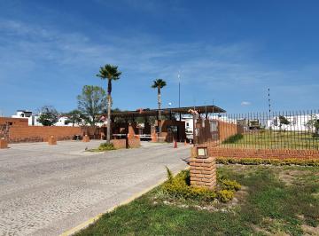 Terreno / Lote , San Juan del Río · Venta de Lote en San Juan del Rio Qro en Santuaria Fracc Privado con Casa Club Ubicado en El Centro