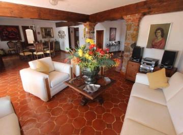 971f9bc6a6dcc6a3acdecd1610cf921c4de1c61bcd64287b3bb485f18ccb46ec · Casa con Piscina y Amplias Áreas Verdes en Morelos