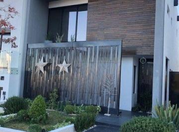 Casa de 5 habitaciones, Chihuahua · Casa Venta en Bosques de San Francisco