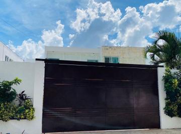Casa de 4 habitaciones, Mérida · Casa con Recámara en Pb, de 4 Recámaras Más Cuarto de Servicio y Piscina.
