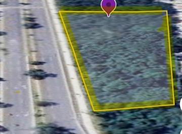 Terreno comercial , Solidaridad · Lotes Uso Mixto a 500 Mtrs de La Carr. Federal Playa
