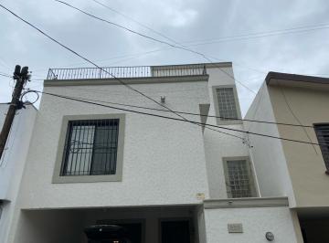 Casa de 4 habitaciones, San Pedro Garza García · Casa en San Pedro Rincón de La Montaña San Pedro