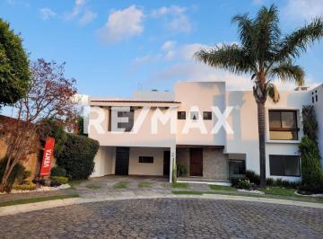 Casa en condominio · 486m² · 5 Recámaras · 4 Estacionamientos · Casa en Primera Sección Lomas de Angelópolis - (4)