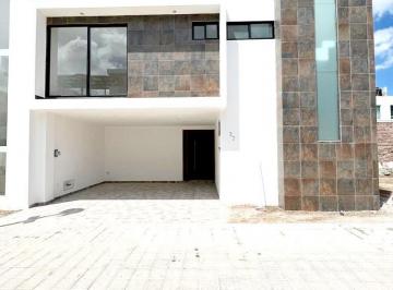 Casa de 4 habitaciones, San Pedro Cholula · Venta Casa Cerca de Plaza Sn Diego, Forjadores, Periferico, Cholula en Puebla