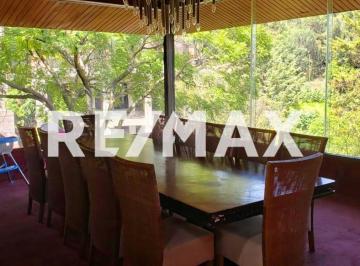 Casa · 1400m² · 3 Recámaras · Casa en Venta Bosques de Las Lomas, Bosque de Jacarandas