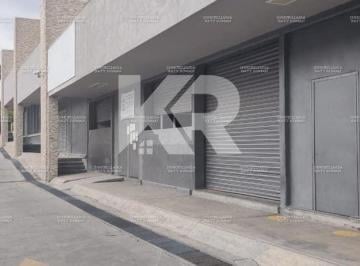 Local comercial , Jiutepec · Local Comercial de 147 m² por $20,000 en Plaza Comercial
