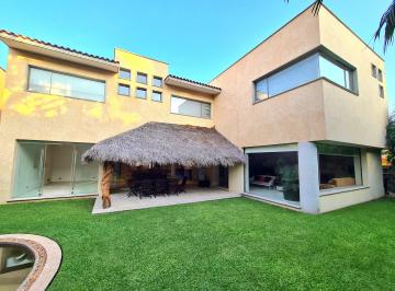 Casa de 3 habitaciones, Jiutepec · Imponente Casa en Residencial Sumiya