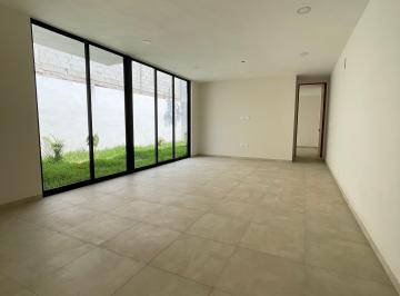 Sala y Comedor · Casa en Venta en Temozón Norte, Mérida