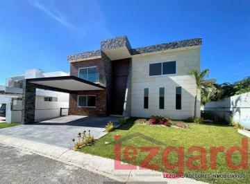 Casa de 5 habitaciones, Atlatlahucan · Se Vende Casa Nueva en Lomas de Cocoyoc