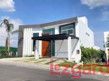 Casa de 4 habitaciones, Atlatlahucan · Casa Nueva Para Quienes Buscan, Comodidad y Tranquilidad en Lomas de Cocoyoc.