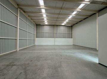 Bodega comercial , El Marqués · Bodega en Renta Zona Conín, Querétaro. 202 m²