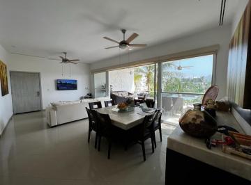 Departamento de 4 habitaciones, Acapulco de Juárez · Departamento en Residencial Pacifico Diamante