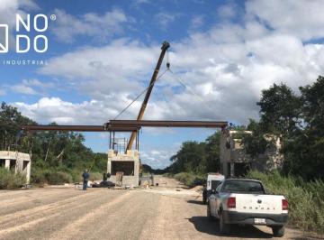 Bodega comercial · 1600m² · Lotes Para Uso Logístico, Comercial E Industrial en Nodo Park