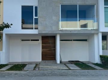 Casa de 4 habitaciones, Zapopan · Casa Nueva en Venta en Solares de 4 Recamaras en Zapopan