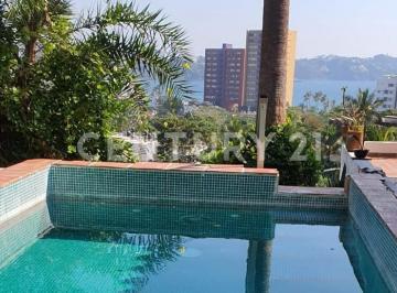 Casa · 117m² · 2 Recámaras · 2 Estacionamientos · Hermosa Casa en Venta con Vista Al Mar