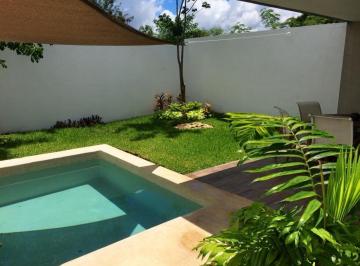 Casa de 3 habitaciones, Mérida · Casa en Venta con Piscina en Santa Gertrudis Copo.