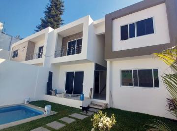 Casa de 4 habitaciones, Emiliano Zapata · Venta Casa con Alberca Propia Al Sur de Cuernavaca