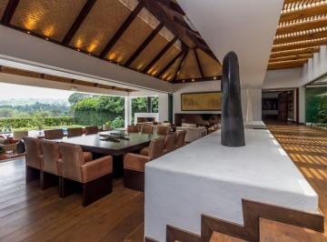 Casa de 6 habitaciones, Valle de Bravo · Casa en Venta en Avandaro Valle de Bravo