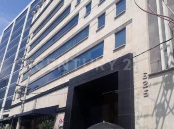 Oficina · 92m² · 3 Estacionamientos · Oficina en Santa Fe con Recepción, Área de Trabajo, Sala de Espera, 4 Despachos