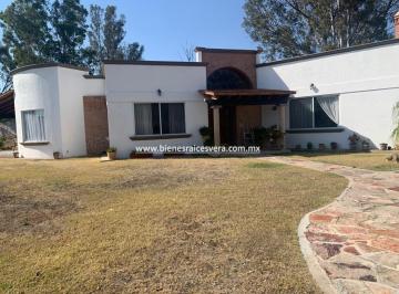 Casa de 3 habitaciones, Tequisquiapan · Casa en Venta Amueblada en Tequisquiapan en Granjas Residenciales Marichuy