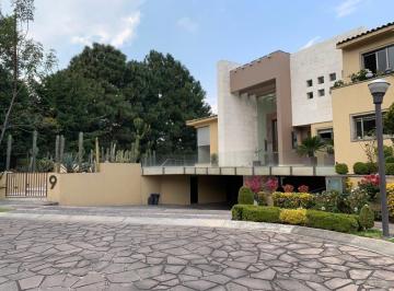 Casa · 1350m² · 5 Recámaras · 10 Estacionamientos · Espectacular Residencia en Venta Lomas Country Club Santa Fé