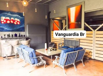 Casa de 4 habitaciones, Emiliano Zapata · Casa en Venta en Burgos, Morelos. Fraccionamiento con Vigilancia