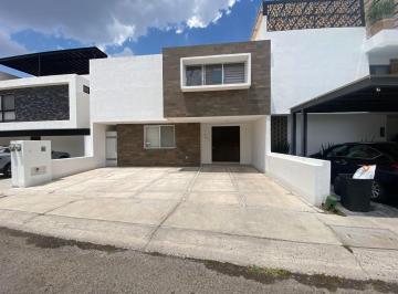 Casa de 4 habitaciones, Querétaro · Casa Ilimani en Lomas de Juriquilla en Renta