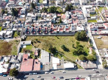 Terreno / Lote , Toluca · Terreno en Venta en Toluca en San Lorenzo Tepaltitlan, Bardeado