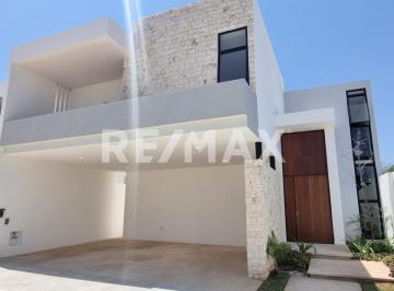 Casa · 316m² · 3 Recámaras · 3 Estacionamientos · Casa en Preventa en Temozon Norte Privada Lenora - (4)