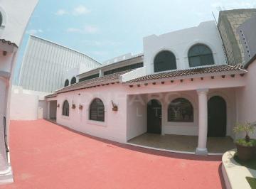 Casa · 3 Recámaras · 1 Estacionamiento · Casa de 3 Recámaras en Renta, Priv. 33 - A, Ciudad del Carmen
