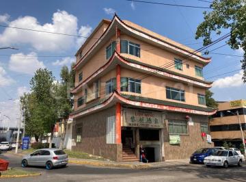 Edificio · 985m² · 8 Estacionamientos · Restaurante en Venta en Viveros del Valle, Tlalnepantla