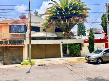 Casa de 3 habitaciones, Naucalpan de Juárez · Casa con 270 m² Superficie de Terreno, 3 Recámaras en Renta en Hacienda de Echegaray