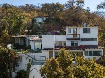 Casa · 786m² · 3 Recámaras · 2 Estacionamientos · Casa en Venta - (4)