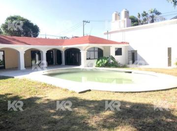 Casa de 3 habitaciones, Temixco · Casa de un Solo Nivel en Fraccionamiento Lomas de Cuernavaca