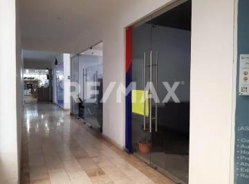Local comercial · 38m² · 1 Estacionamiento · Local en Venta en Sonata, Lomas de Angelopolis - (4)
