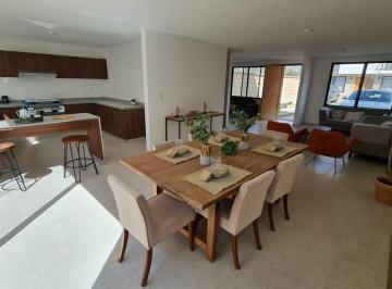 Casa · 175m² · 3 Recámaras · 2 Estacionamientos · Casa en Venta Queretaro