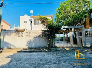 Casa · 269m² · 3 Recámaras · 2 Estacionamientos · Casa - Pueblo Allende