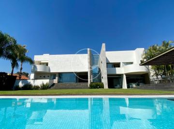 Casa de 5 habitaciones, Cuernavaca · Casa Luxury en La Herradura con La Mejor Vista Panorámica de Cuernavaca