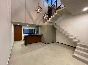 Casa de 2 habitaciones, Mérida · Townhouse con Rooftop y Alberca, en Zona Norte.