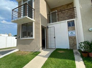 Casa · 75m² · 3 Recámaras · 1 Estacionamiento · Casa en Venta en Puerto Vallarta Jalisco de 2 Pisos en Coto con Alberca