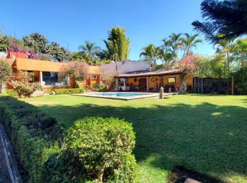 Casa de 4 habitaciones, Cuernavaca · Casa en Venta. un Nivel Col. Delicias.