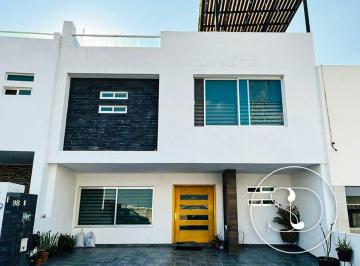 portada · Casa en Renta con Roof Garden en Milenio III, Lucepolis