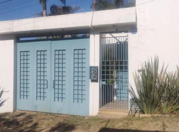 Casa · 120m² · 3 Recámaras · 4 Estacionamientos · Cesion de Derechos