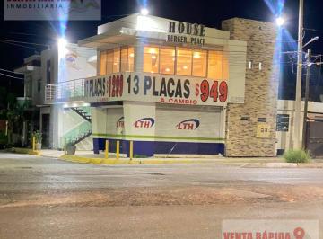 Local comercial · 240m² · 3 Estacionamientos · Local en Venta en El Barrio