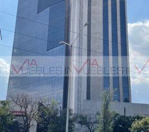Oficina · 568m² · 13 Recámaras · 15 Estacionamientos · Oficina en Venta en Residencial San Agustín