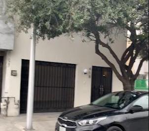 Casa de 3 habitaciones, Apodaca · Casa en Venta en Valle de Las Palmas en Apodaca